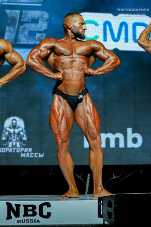 CLASSIC PHYSIQUE +178